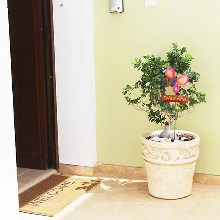 Villa Ksenia With A Private Pool And Green Garden *