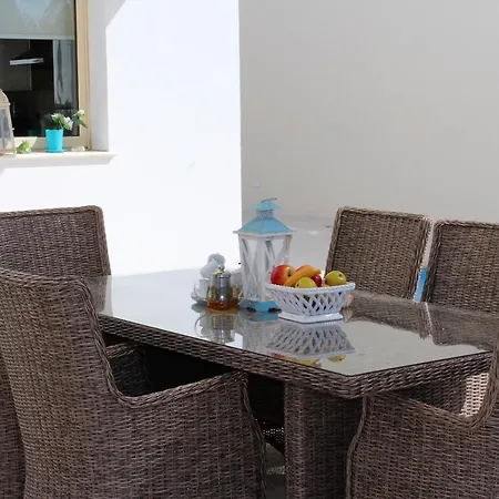 Ksenia With A Private Pool And Green Garden Villa