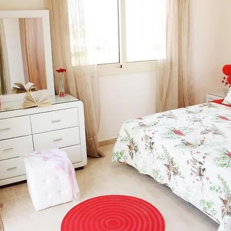 Ksenia With A Private Pool And Green Garden Villa Paralimni